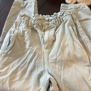 High-Waisted Light green  Pants